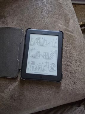Barnes & Noble eReader with Black Protective Cover